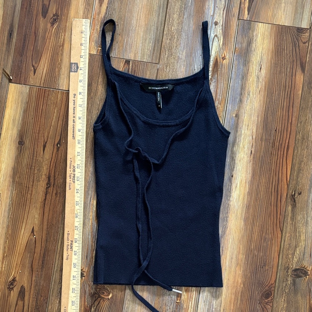 BCBG MaxAzria Navy Tie-Front Tank Top super soft Medium